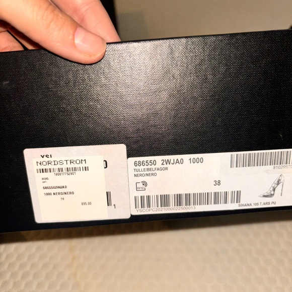 Saint Laurent Anja Pumps - Picture 8 of 10